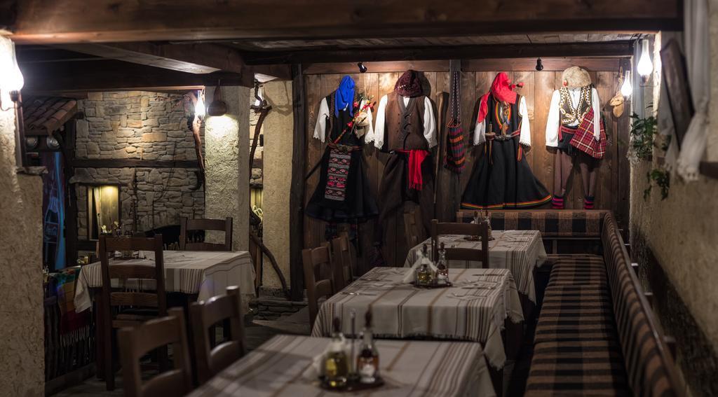 Family Hotel Strannopriemnitza オレシャク エクステリア 写真