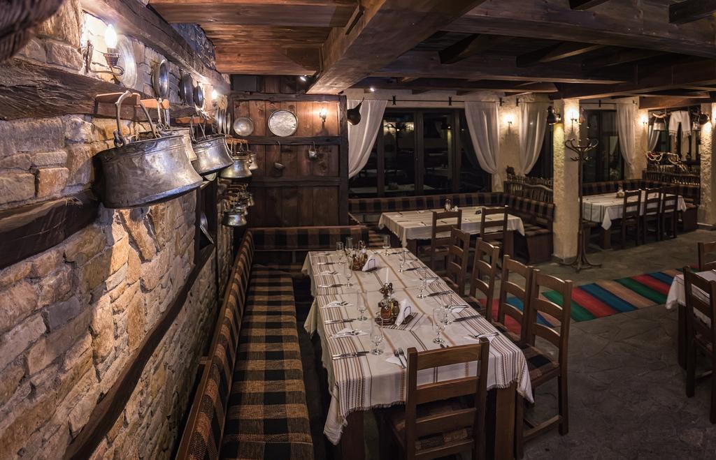 Family Hotel Strannopriemnitza オレシャク エクステリア 写真